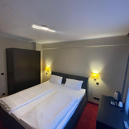 Sun Hotel Эссен Экстерьер фото